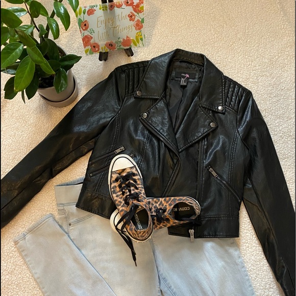 Forever 21-Faux Leather Jacket - Picture 2 of 8